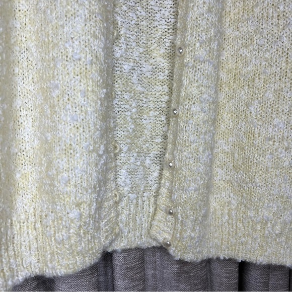 Vintage Pretense Yellow Boucle Pearl Button Cardigan Sweater Size 18W - Picture 4 of 12